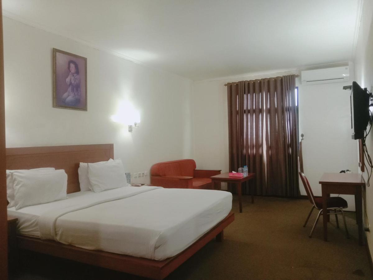 Hotel Bumi Asih Padangsidimpuan Batubelubang Exterior photo